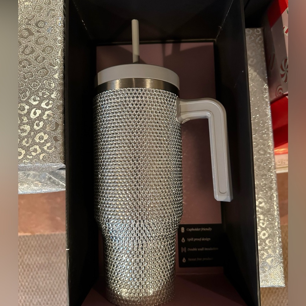 Hydrapeak silver rhinestone tumbler